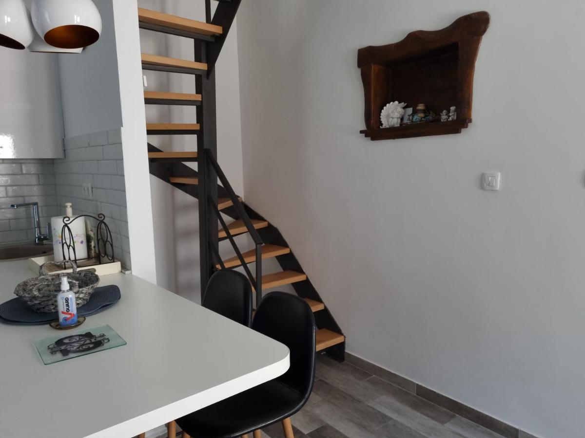 Apartment Lela Šibenik Buitenkant foto