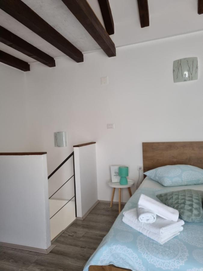 Apartment Lela Šibenik Buitenkant foto