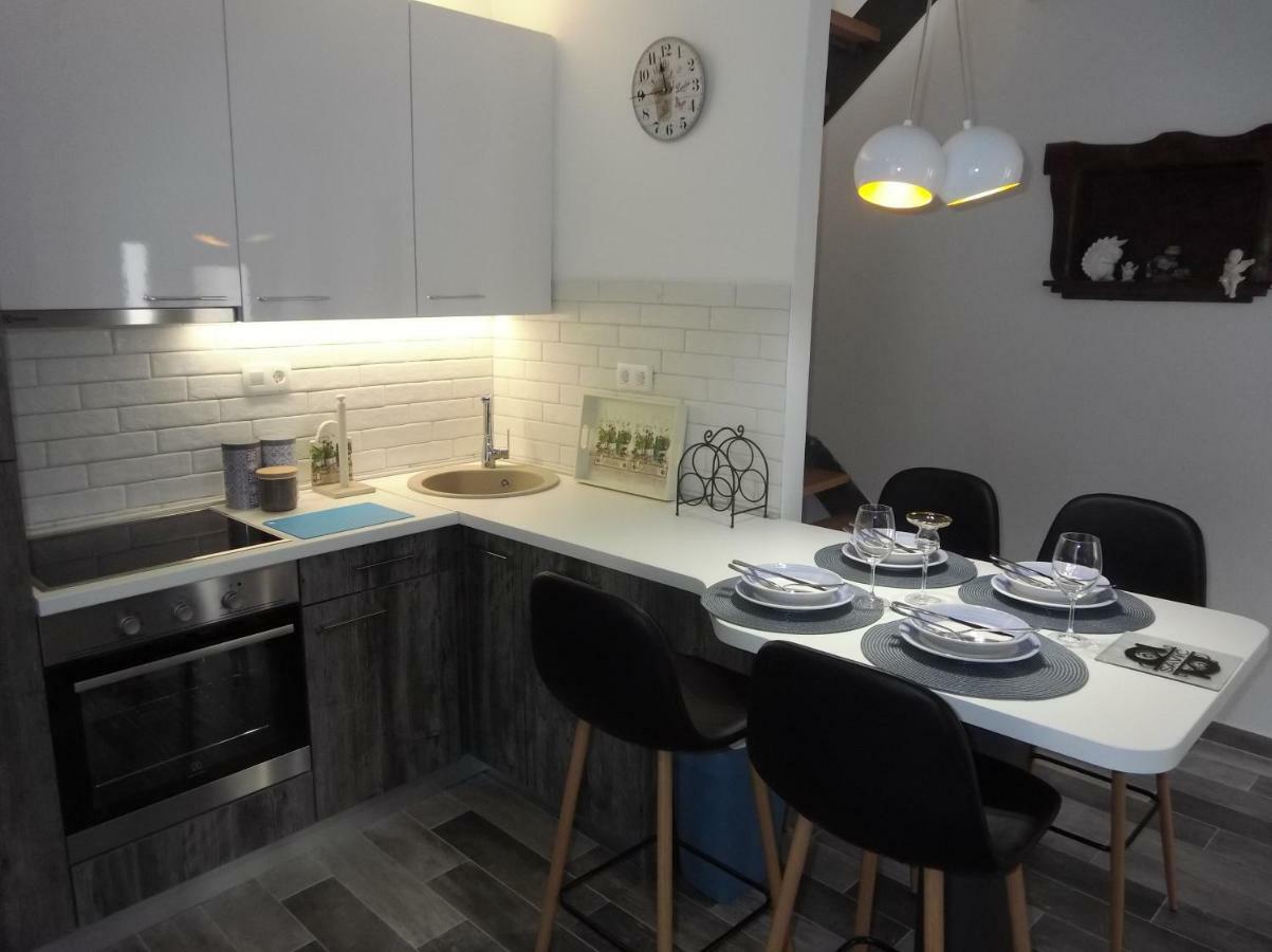 Apartment Lela Šibenik Buitenkant foto