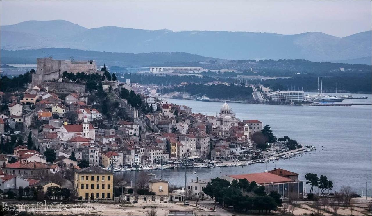 Apartment Lela Šibenik Buitenkant foto
