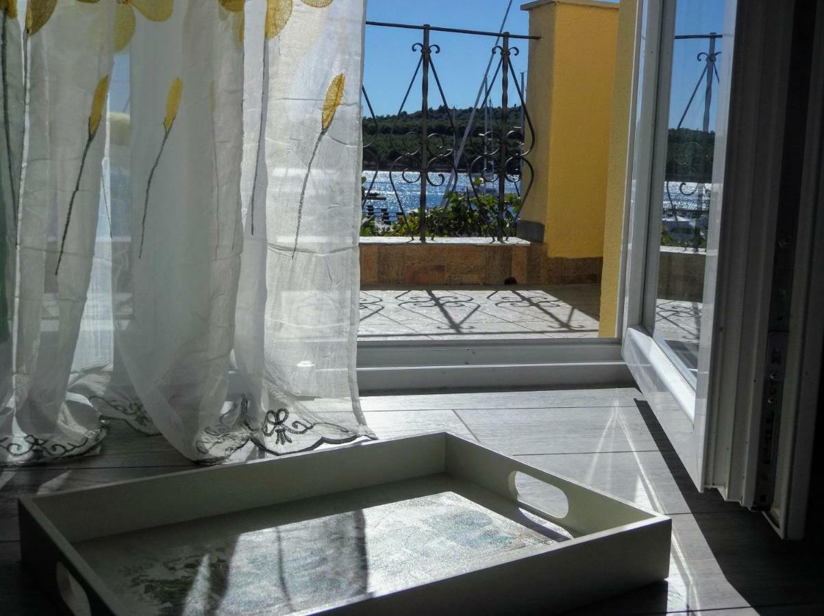 Apartment Lela Šibenik Buitenkant foto